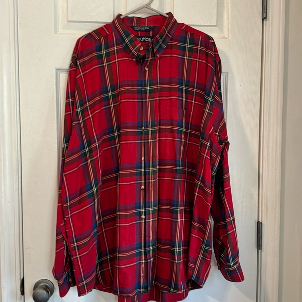 Men’s Nautica button down plaid shirt. Long sleeve. Red plaid. Size XL